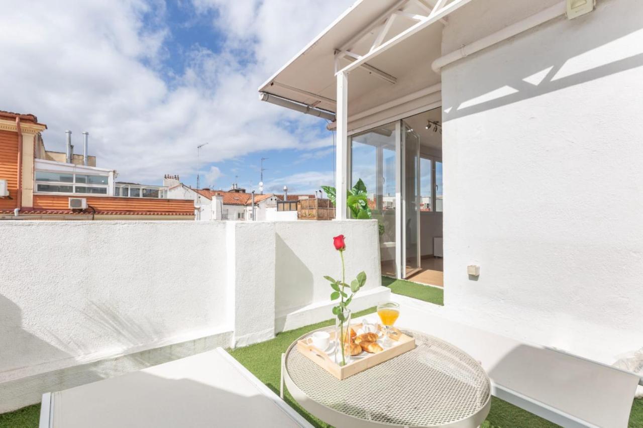 Apartamento Atico Las Letras - Alojamiento De Temporada Madrid Ngoại thất bức ảnh